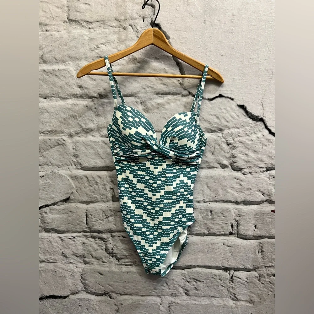 Kate Spade Harbor‎ Fog Swimsuit One Piece Green Twist Geometric White Grey Blue